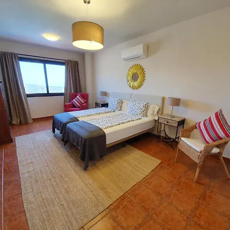 Βίλα Gran Vilena *